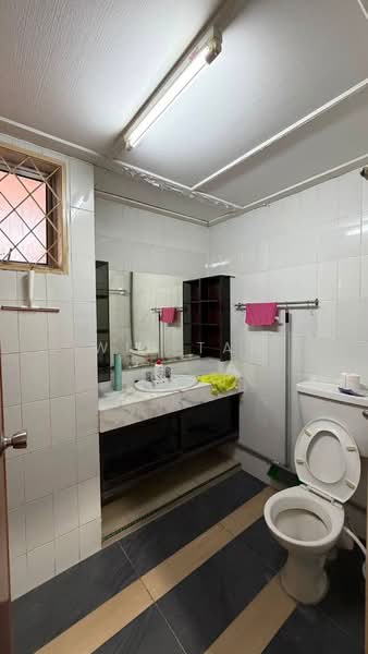 Semi-Detached House for Rent in Taman Pelangi (Johor Bahru) - Win Tan - PropertyGuru.com.my