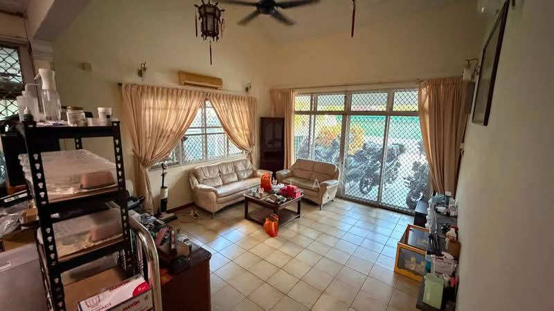 Semi-Detached House for Rent in Taman Pelangi (Johor Bahru) - Win Tan - PropertyGuru.com.my