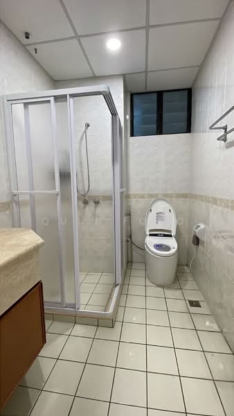 Kondominium untuk Disewa di Sri Pangkor Condominium - Quin Fong - Bathroom - PropertyGuru.com.my