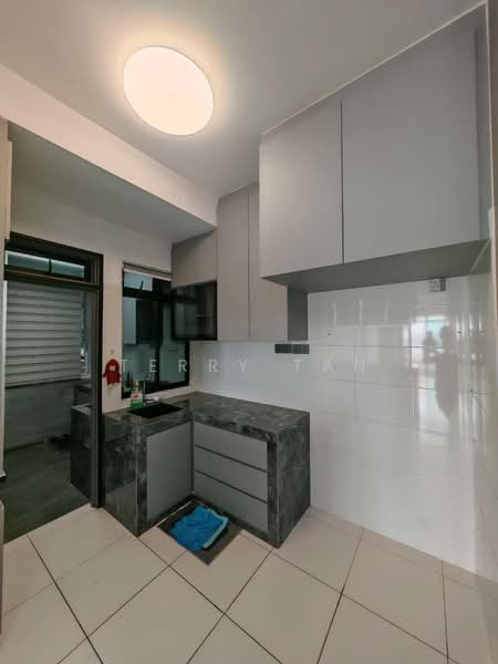 Service Residence for Sale at Sky View - Terry Tan - Kitchen - PropertyGuru.com.my