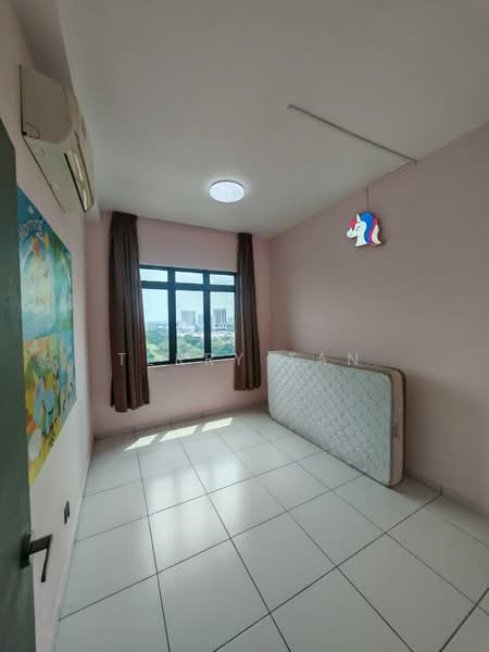Service Residence for Sale at Sky View - Terry Tan - Bedroom - PropertyGuru.com.my