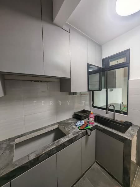 Service Residence for Sale at Sky View - Terry Tan - Kitchen - PropertyGuru.com.my