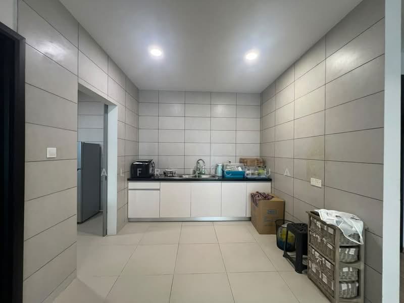 Condominium for Sale at The Park Residence, Kuching - Alfred Chua - Kitchen - PropertyGuru.com.my