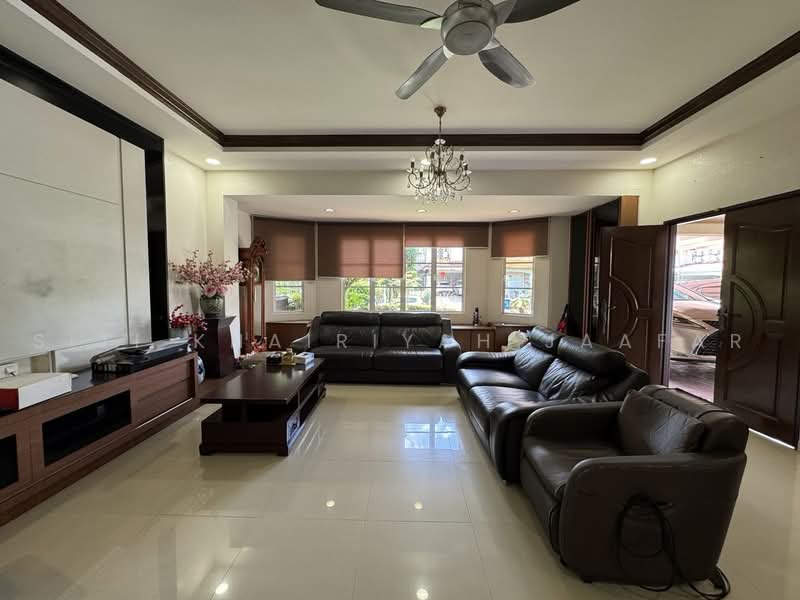 Semi-Detached House for Sale in Seksyen 13 (Shah Alam) - SITI KHAIRIYAH JAAFAR - PropertyGuru.com.my