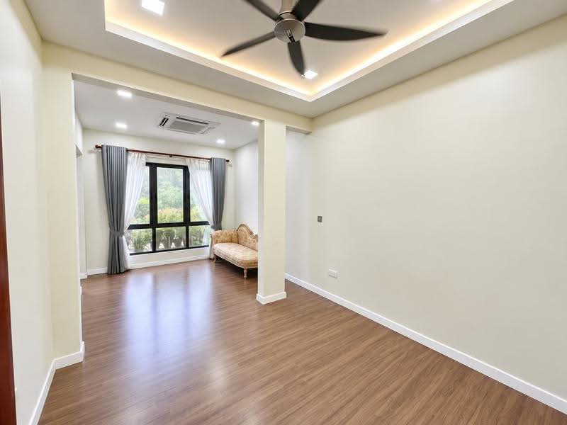 Rumah Berkembar untuk Dijual di Sungai Buloh (Selangor) - Lucas Loh - Living Room - PropertyGuru.com.my