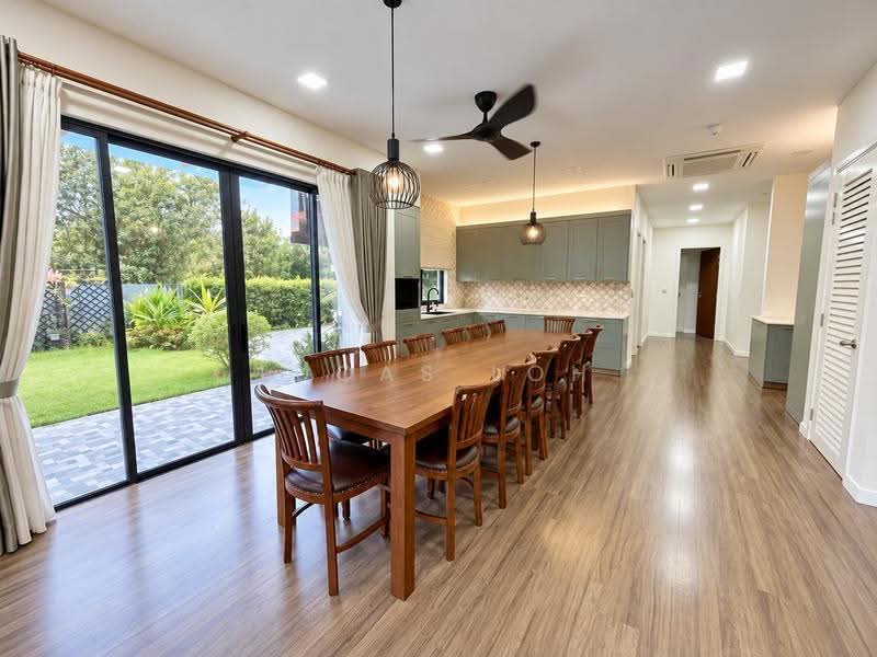 Rumah Berkembar untuk Dijual di Sungai Buloh (Selangor) - Lucas Loh - Dining Room - PropertyGuru.com.my