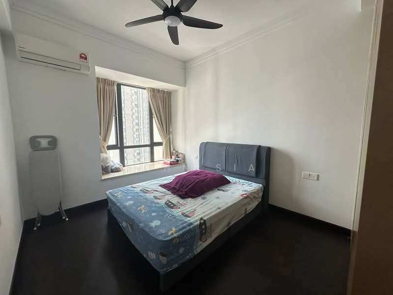 Kondominium untuk Dijual di R&F Princess Cove Phase 2-Seine Region - John Sia - Bedroom - PropertyGuru.com.my