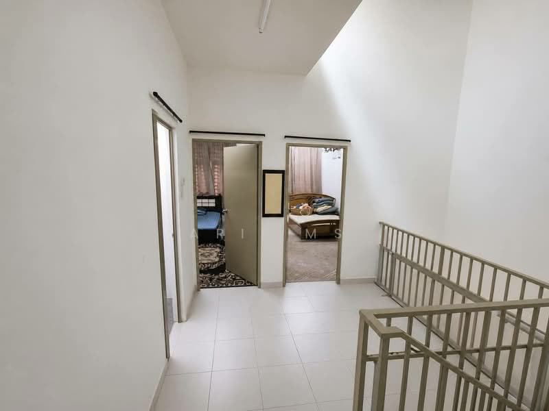 2-storey Terraced House for Sale in Taman Pulai Mutiara (Iskandar Puteri (Nusajaya)) - Arif MS - Corridor - PropertyGuru.com.my