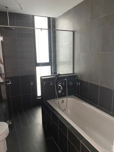 Condominium for Sale at The Estate - Rita Loh - Bathroom - PropertyGuru.com.my