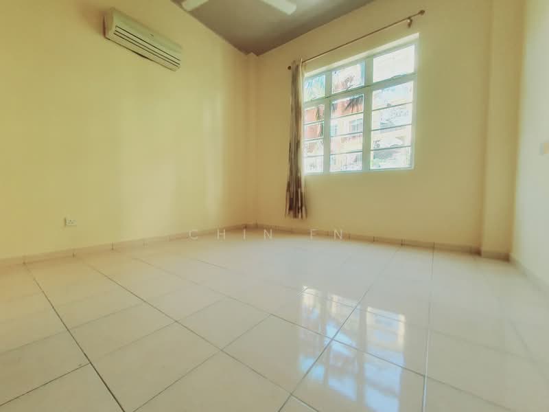 Apartment for Sale at Pangsapuri Bukit Beruang Bestari (University View) - CHIN FN - Interior - PropertyGuru.com.my