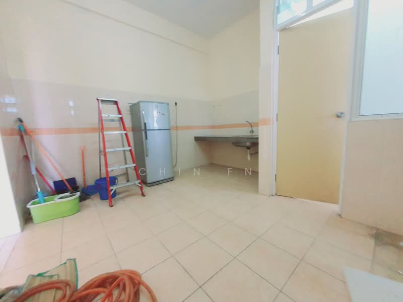 Apartment for Sale at Pangsapuri Bukit Beruang Bestari (University View) - CHIN FN - Kitchen - PropertyGuru.com.my