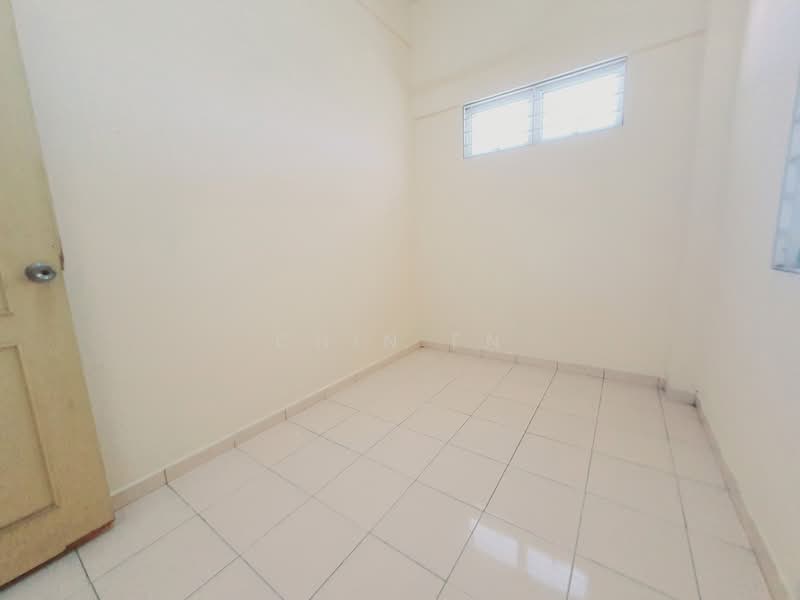 Apartment for Sale at Pangsapuri Bukit Beruang Bestari (University View) - CHIN FN - Interior - PropertyGuru.com.my