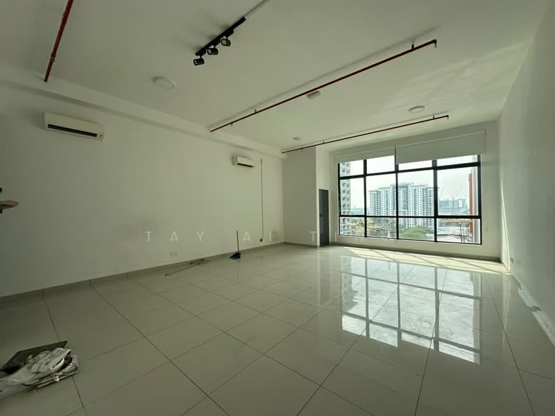 Shop / Office untuk Dijual di Taman Austin Perdana (Tebrau) - Tay Ai Ting - Interior - PropertyGuru.com.my