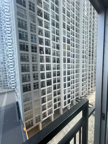Service Residence for Sale at Midas @ Seri Alam - Henry Lee - Exterior - PropertyGuru.com.my
