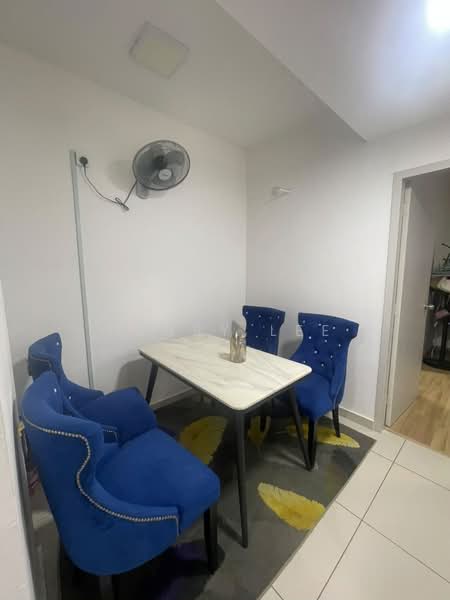 Service Residence for Sale at Midas @ Seri Alam - Henry Lee - Dining Room - PropertyGuru.com.my