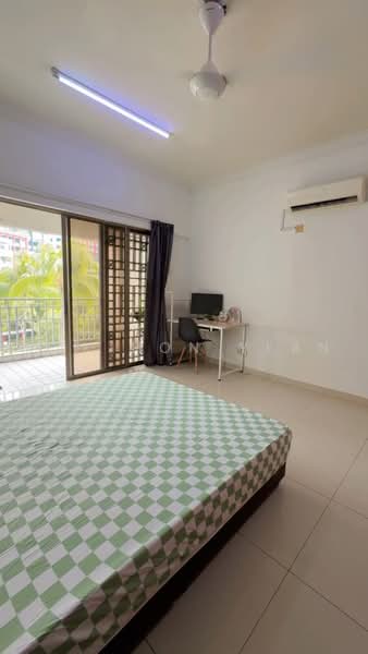 Condominium for Rent at Palmville Resort Condominium - Mak Hon Yean - Bedroom - PropertyGuru.com.my