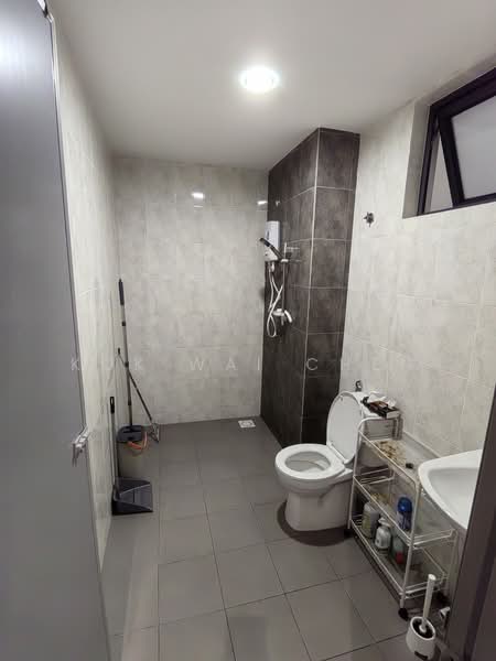 Kondominium untuk Disewa di Vista Bangi - Kok Wai Chen - Bathroom - PropertyGuru.com.my