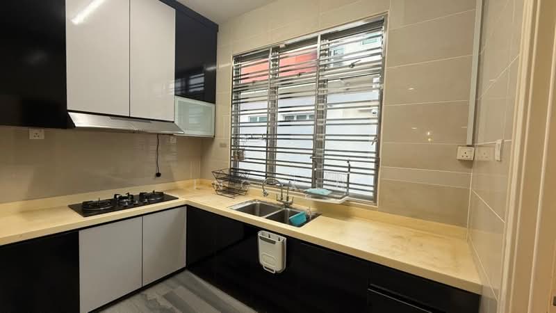 3-storey Terraced House for Sale in Bandar Seri Alam (Masai) - Ing Xin - PropertyGuru.com.my