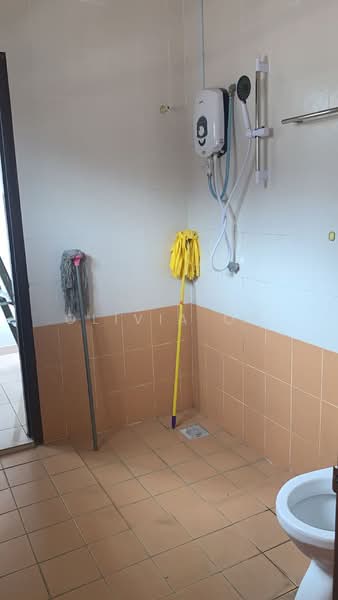 2-storey Terraced House for Sale in Seremban (Negeri Sembilan) - OLIVIA OH - Bathroom - PropertyGuru.com.my