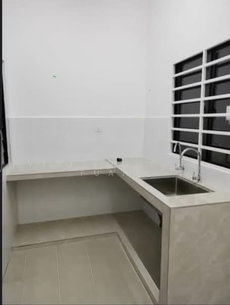 Rumah Teres 2-Tingkat untuk Disewa di Setia Alam (Selangor) - Veni Foo Yoke Fuang - Kitchen - PropertyGuru.com.my