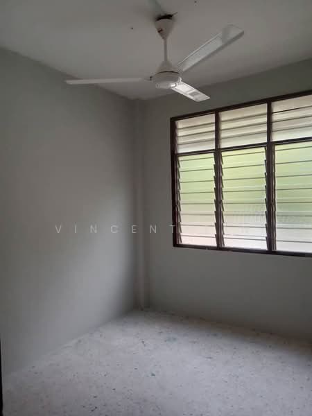 Pangsapuri untuk Disewa di Apartment Mawar - Vincent Tan - Interior - PropertyGuru.com.my
