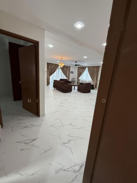 Kondominium untuk Disewa di Bayu Angkasa - Nicole Soo - Living Room - PropertyGuru.com.my