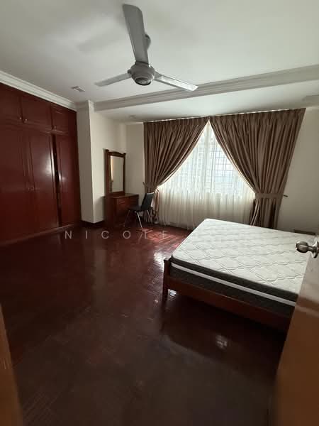 Kondominium untuk Disewa di Bayu Angkasa - Nicole Soo - Bedroom - PropertyGuru.com.my