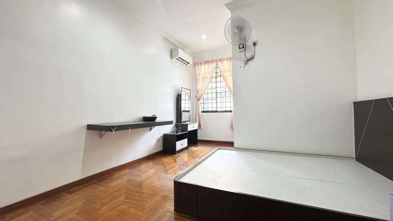 2.5-storey Terraced House for Rent in Taman Gaya (Ulu Tiram) - Yi En Puah - PropertyGuru.com.my