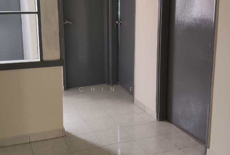 Pangsapuri untuk Dijual di Sungai Naga - CHIN FN - Corridor - PropertyGuru.com.my