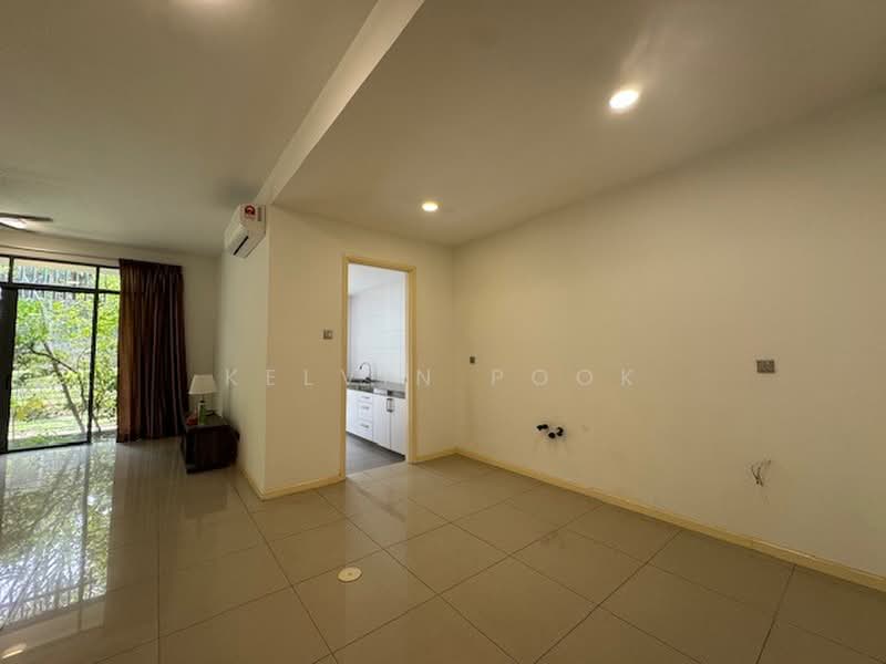 Terraced House for Sale in Cyberjaya (Selangor) - Kelvin Pook - Living Room - PropertyGuru.com.my