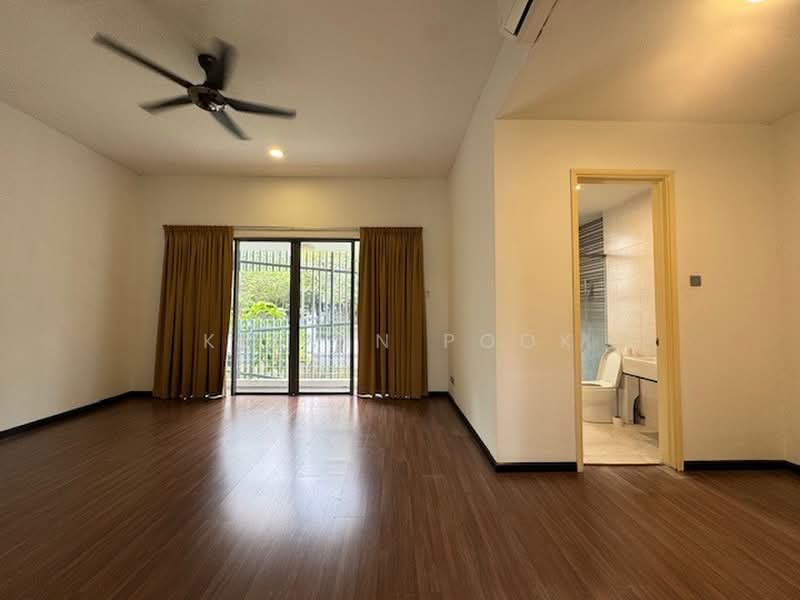 Terraced House for Sale in Cyberjaya (Selangor) - Kelvin Pook - Living Room - PropertyGuru.com.my