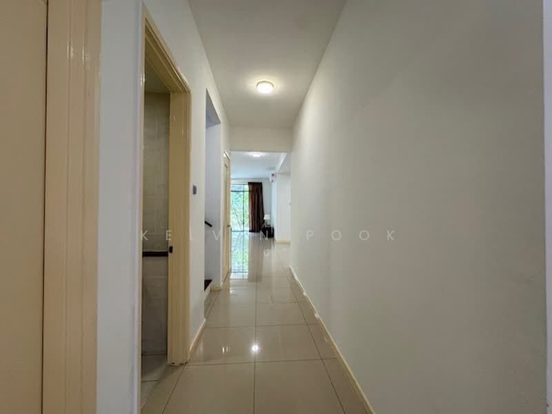 Terraced House for Sale in Cyberjaya (Selangor) - Kelvin Pook - Corridor - PropertyGuru.com.my