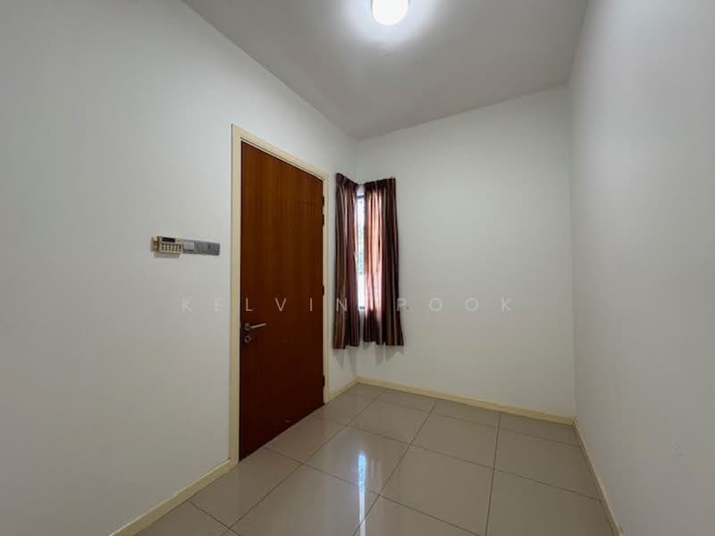 Terraced House for Sale in Cyberjaya (Selangor) - Kelvin Pook - Entrance - PropertyGuru.com.my