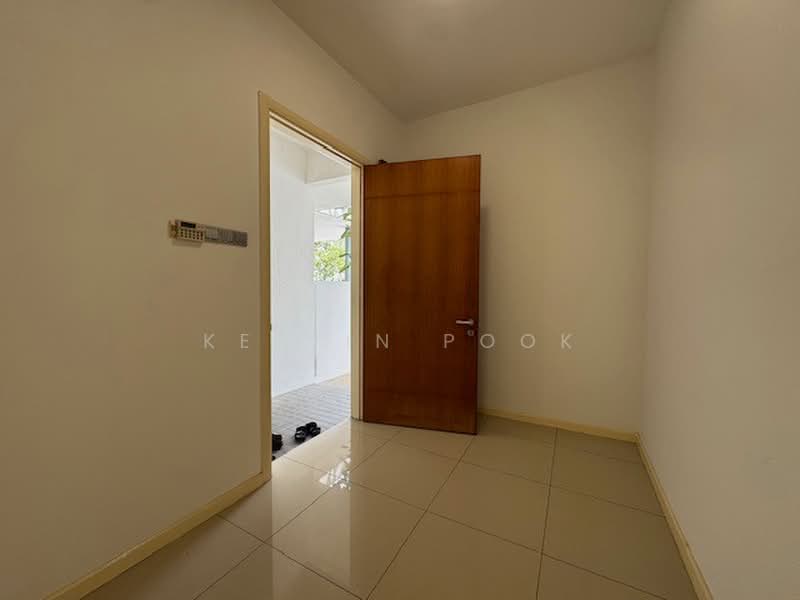 Terraced House for Sale in Cyberjaya (Selangor) - Kelvin Pook - Entrance - PropertyGuru.com.my