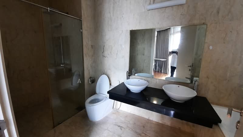 Condominium for Rent at Idaman Residence - Alex Goh - Bathroom - PropertyGuru.com.my