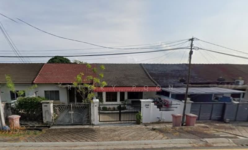 Rumah Teres 1-Tingkat untuk Dijual di Pjs 4 (Petaling Jaya) - Ricky Poon - Exterior - PropertyGuru.com.my