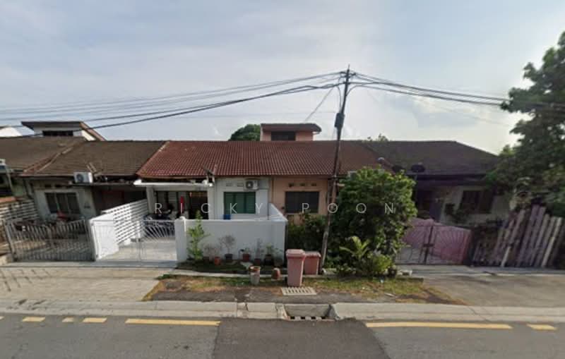 Rumah Teres 1-Tingkat untuk Dijual di Pjs 4 (Petaling Jaya) - Ricky Poon - Exterior - PropertyGuru.com.my