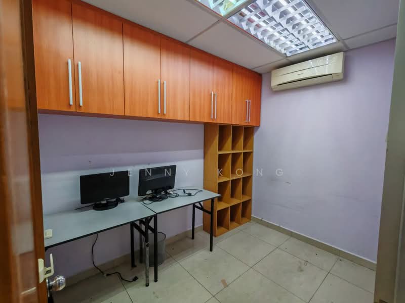 Shop / Office untuk Dijual di Batu 17 Rawang (Rawang) - Jenny Kong - PropertyGuru.com.my
