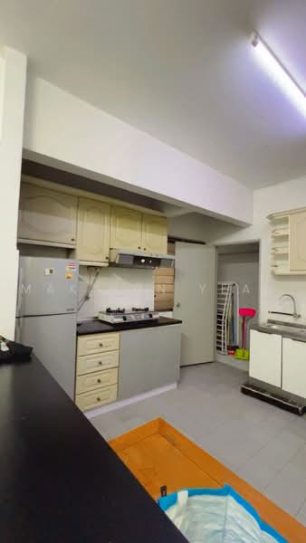 Condominium for Rent at Palmville Resort Condominium - Mak Hon Yean - Kitchen - PropertyGuru.com.my