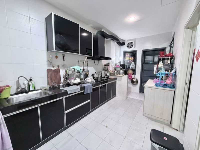 Semi-Detached House for Sale in Taman Nusa Idaman (Iskandar Puteri (Nusajaya)) - Mandy Goh Siew Li - Kitchen - PropertyGuru.com.my