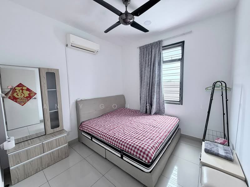 Semi-Detached House for Sale in Taman Nusa Idaman (Iskandar Puteri (Nusajaya)) - Mandy Goh Siew Li - Bedroom - PropertyGuru.com.my