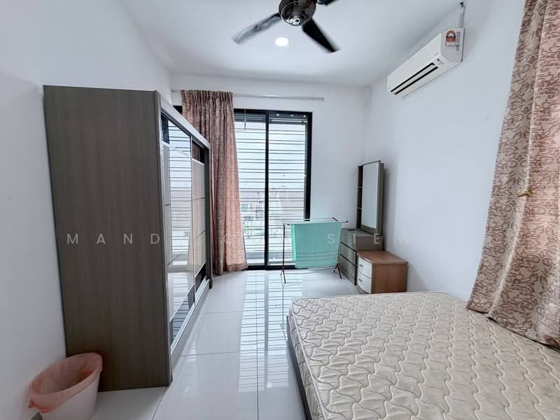 Semi-Detached House for Sale in Taman Nusa Idaman (Iskandar Puteri (Nusajaya)) - Mandy Goh Siew Li - Bedroom - PropertyGuru.com.my