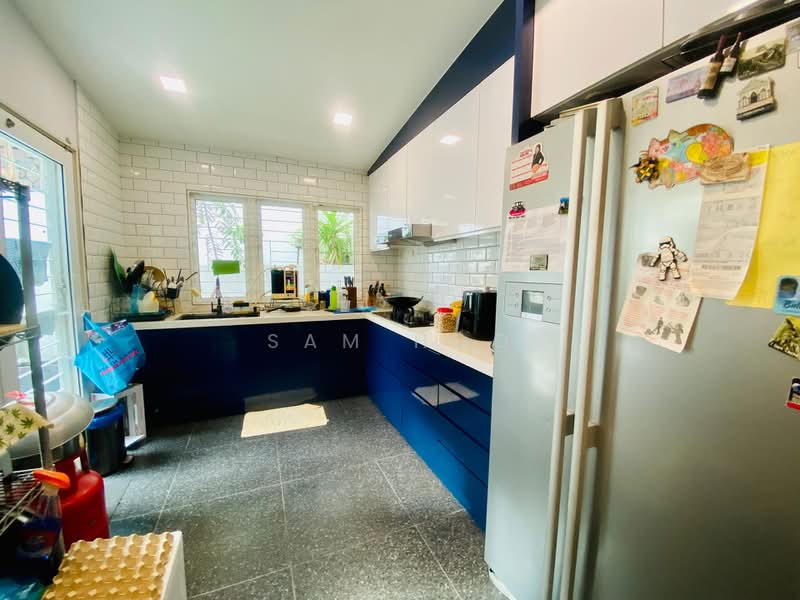 2-storey Terraced House for Sale in Seputeh (Kuala Lumpur) - Sam Hoo - Kitchen - PropertyGuru.com.my