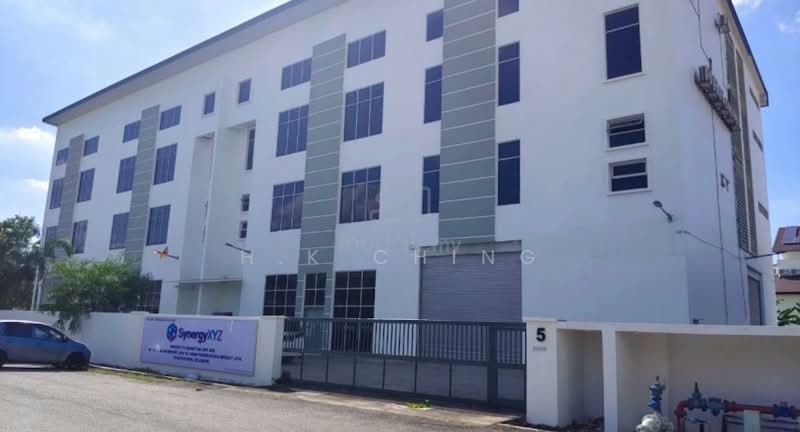 Gudang untuk Disewa di Taman Perindustrian Meranti (Puchong) - H.K Ching - Exterior - PropertyGuru.com.my