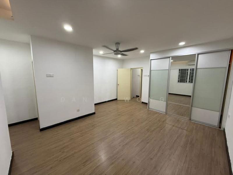 2-storey Terraced House for Sale in Bandar Country Homes (Rawang) - Danny Wong - PropertyGuru.com.my