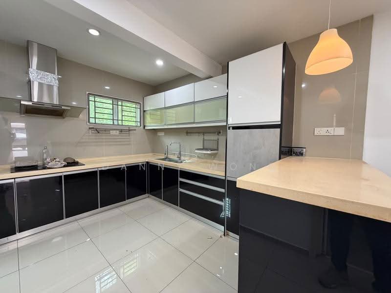 2-storey Terraced House for Sale in Bandar Country Homes (Rawang) - Danny Wong - Kitchen - PropertyGuru.com.my