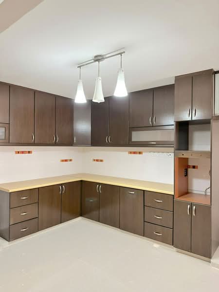 2-storey Terraced House for Rent in Petaling Jaya (Selangor) - Xin Nee - Kitchen - PropertyGuru.com.my