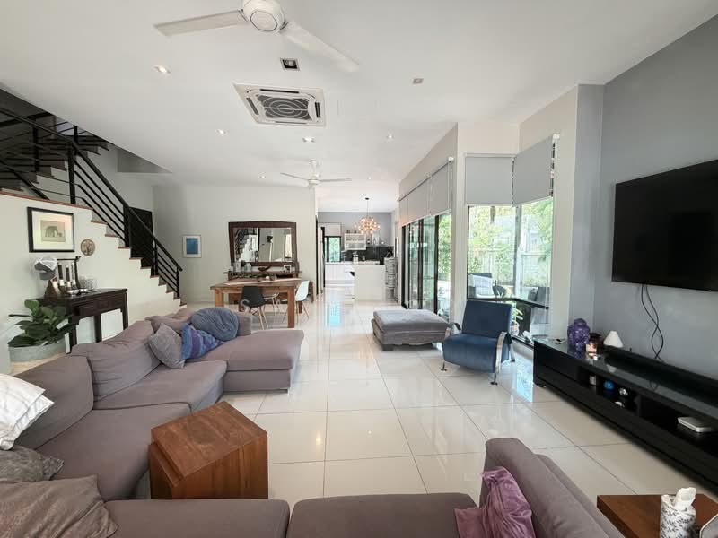 Semi-Detached House for Sale in Mutiara Seputeh (Seputeh) - Sam Hoo - Living Room - PropertyGuru.com.my