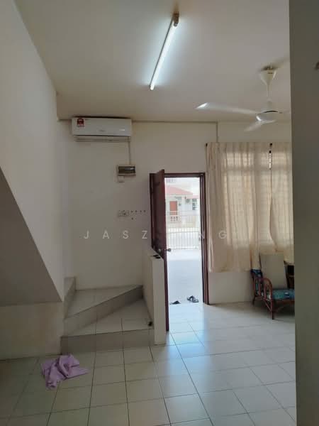 2-storey Terraced House for Sale in Taman Desa Cemerlang (Ulu Tiram) - Jasz Ong - PropertyGuru.com.my