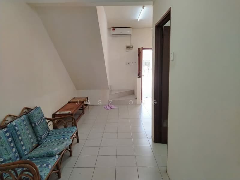 2-storey Terraced House for Sale in Taman Desa Cemerlang (Ulu Tiram) - Jasz Ong - PropertyGuru.com.my